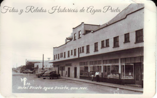 El Hotel Prieto. Una de las empresas del tío Paulino. La foto corresponde a los años 50, la época de su viaje a España..